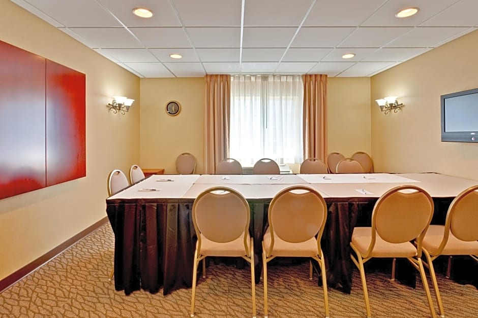 Candlewood Suites Bowling Green, an IHG Hotel