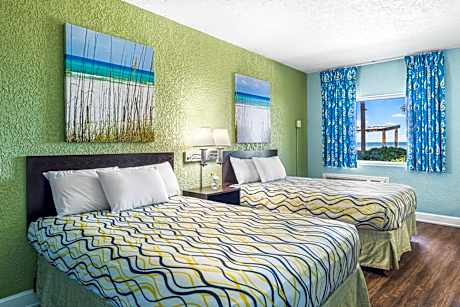 Standard Double Room with Patio - Gulf Side