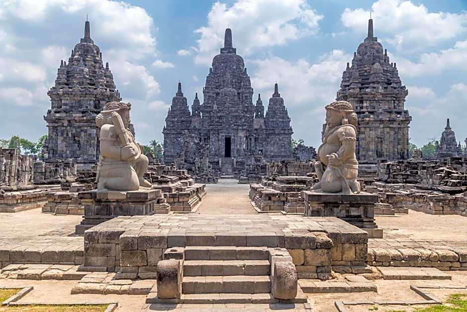 Hotel O Prambanan Near Prambanan Temple