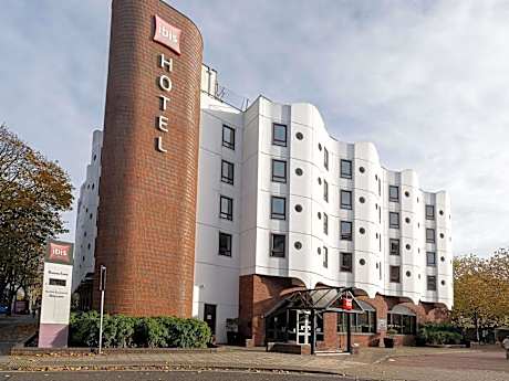 ibis Portsmouth