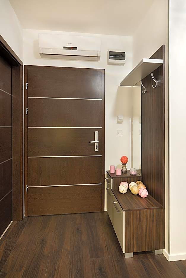 Paulay Downtown Apartments