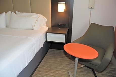 Standard Room with Two Queen Beds