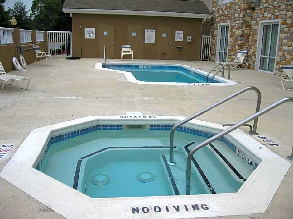 Holiday Inn Express Williamston By IHG