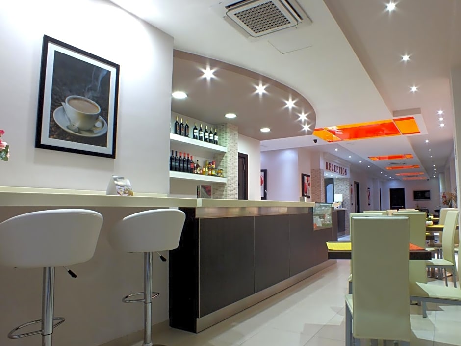 Residence Costa del Sole