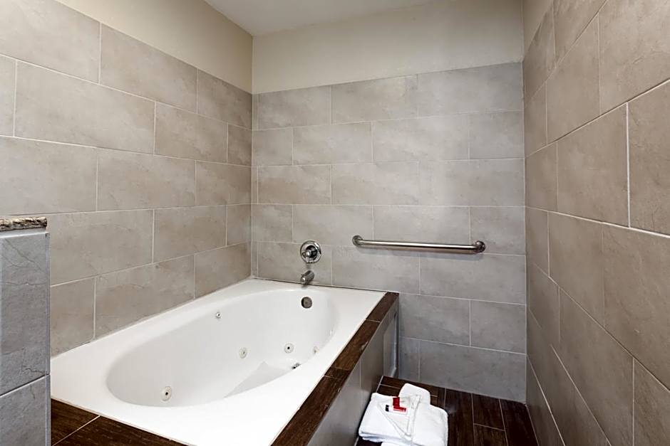 Super 8 by Wyndham Bakersfield South CA