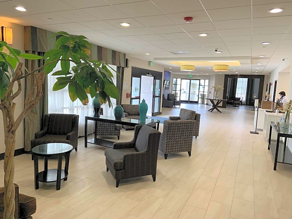 Holiday Inn Express Hotel & Suites Hermosa Beach, an IHG Hotel