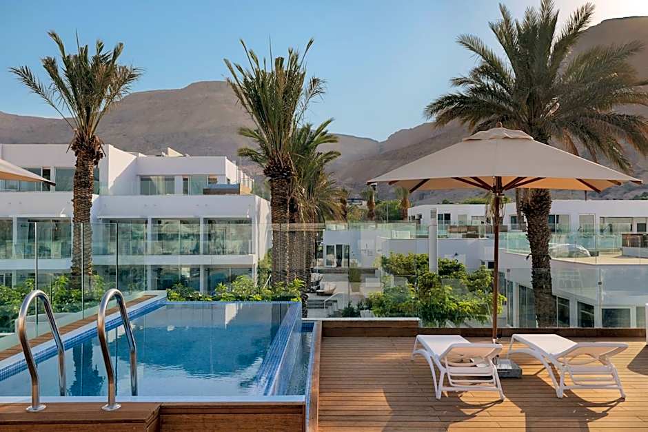 Milos Hotel Dead Sea