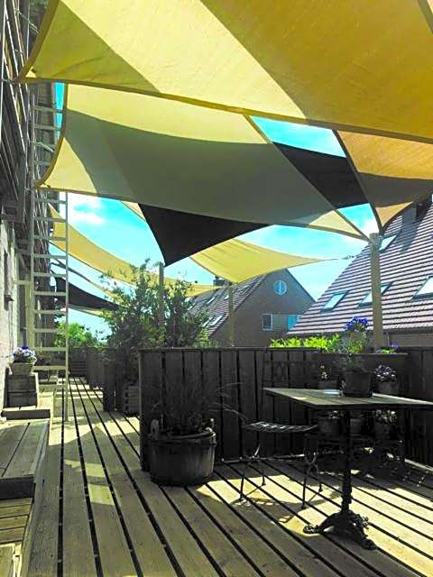 Hotel Piano 2 - Mont-St-Guibert - Louvain-la-Neuve