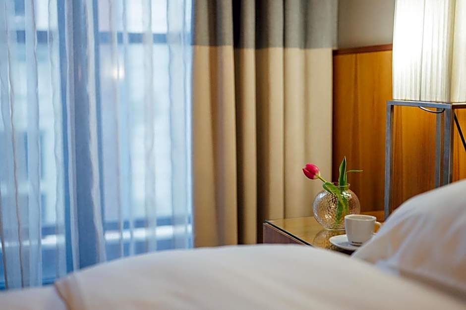 PeakTure Hotel Bucharest