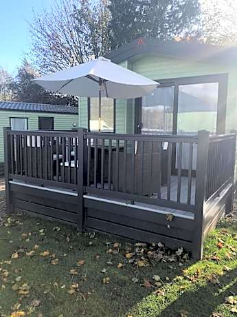 2 Borwick Lake
