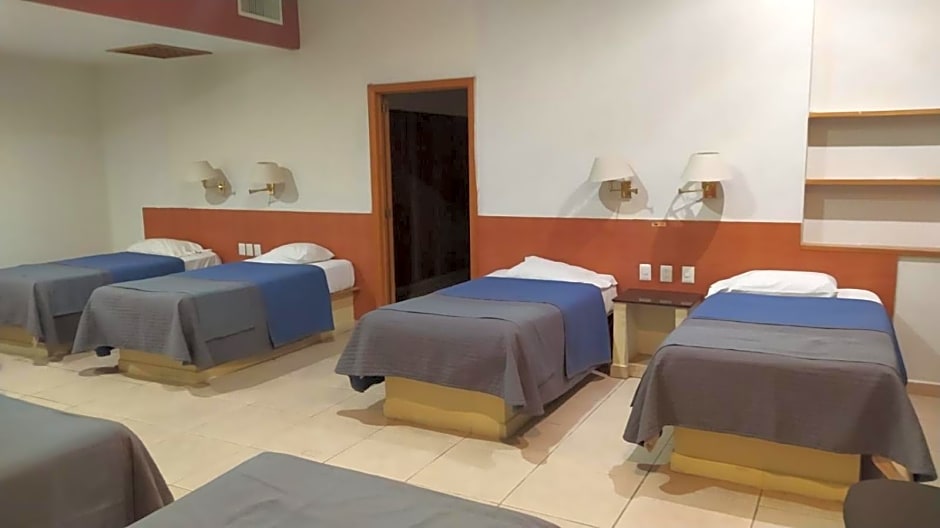 Cypres Hotel & Suites