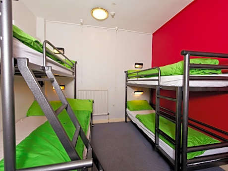 5 Bed Double Private Room Shared Bathroom