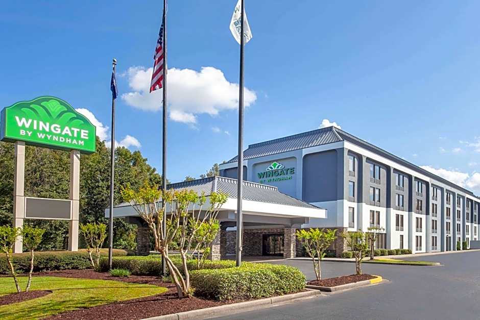 Wingate by Wyndham Charleston Coliseum