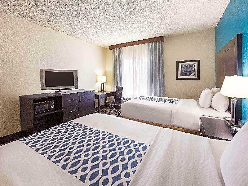 La Quinta Inn & Suites by Wyndham Central Point - Medford