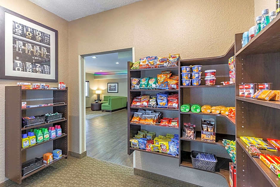 Comfort Inn South Tulsa - Woodland Hills