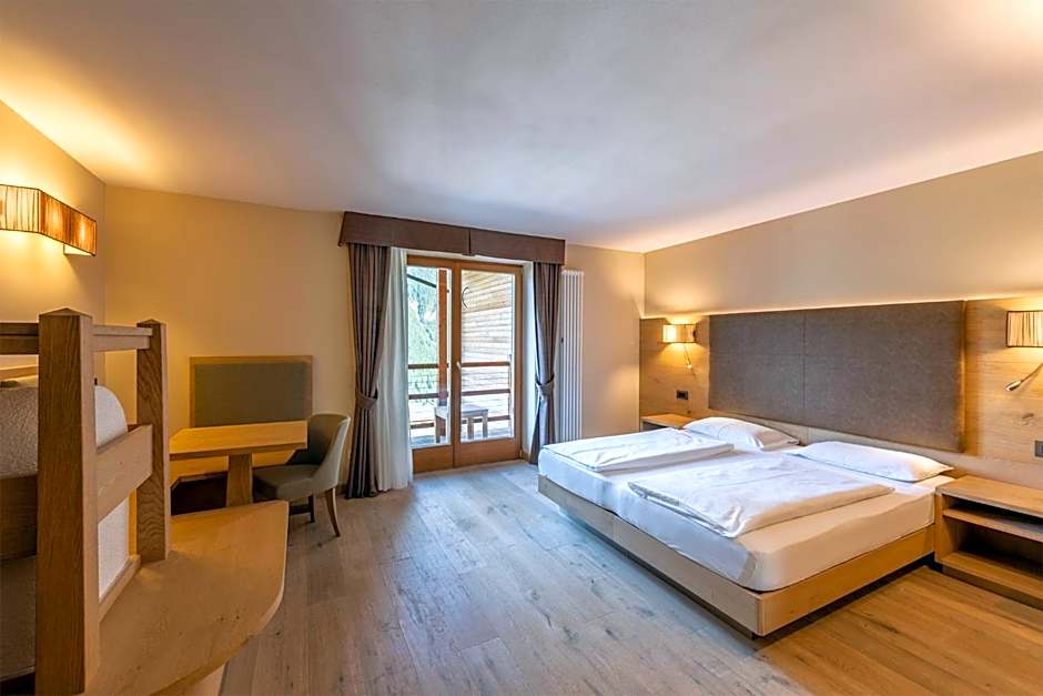 Design & Suite Hotel Ciarnadoi