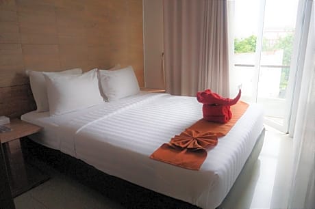 Suite Family Room