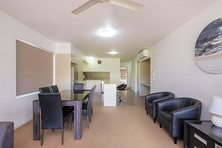 Beaches on Lammermoor Apartments