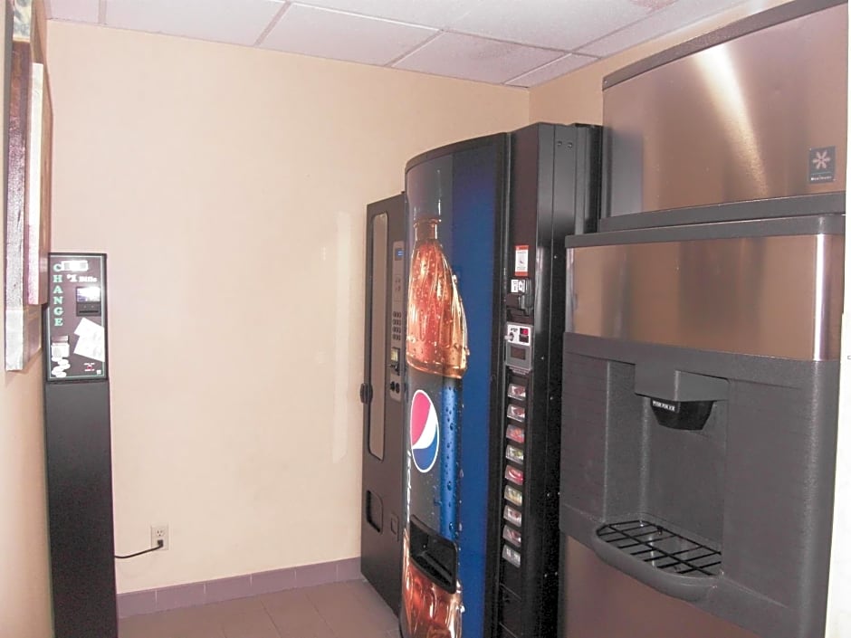 Country Inn & Suites by Radisson, Oklahoma City at Northwest Expressway, OK