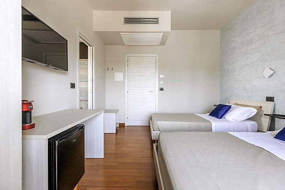 APULIA BLUE APARTEMENTS & B&B