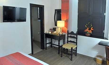 King Room - Non-Smoking