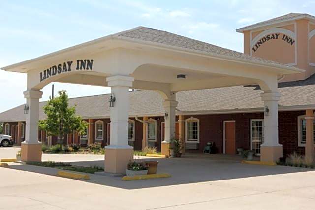 Lindsay Inn