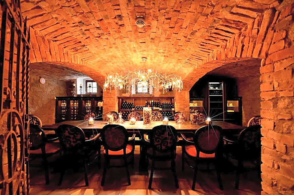 MOMENTS Boutique Hotel