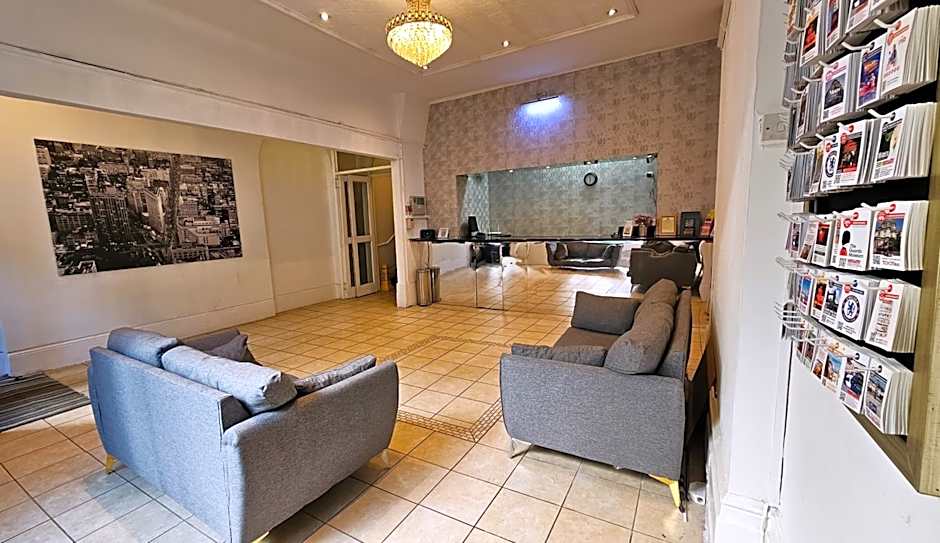 Hyde Park Court Hotel