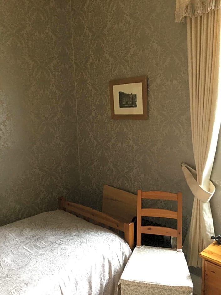 Inverlochy Villas (Adults Only)