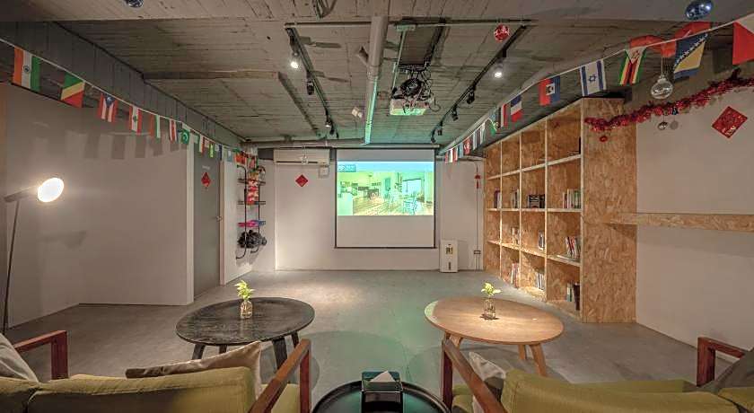 Light Hostel - Chiayi