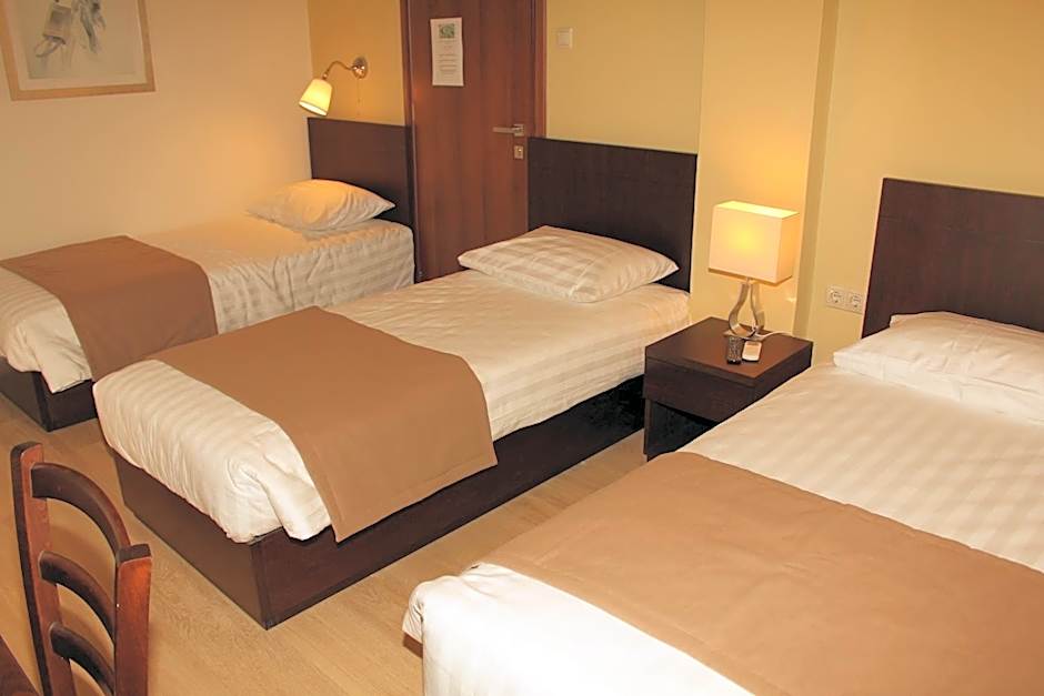 Rea Hotel