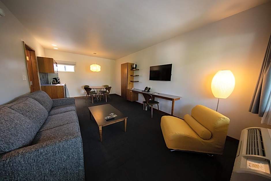 Modern Hotel