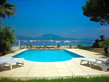 Villa Playa del Sol - B1