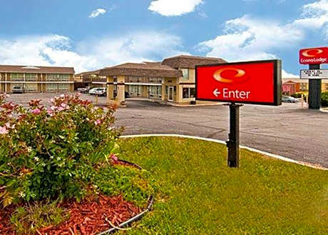 Econo Lodge near Missouri University of Science and Technology