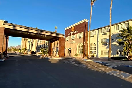 La Quinta Inn & Suites by Wyndham Safford Copper Valley