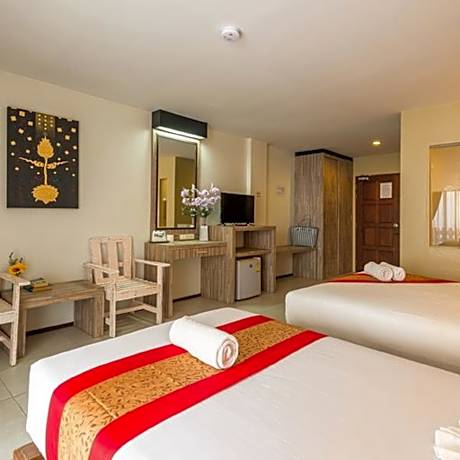 Triple Room with Terrace