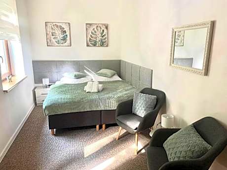 Triple Room with Bathroom