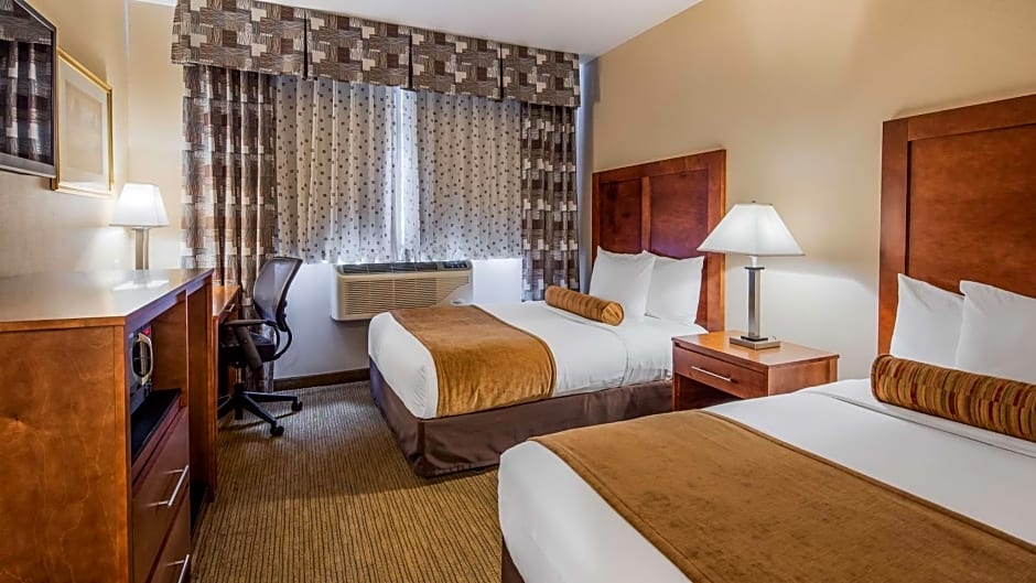 Best Western PLUS Arena Hotel