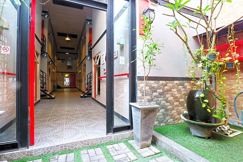 Kamariska Hostel by ZUZU