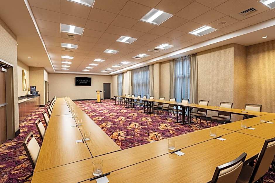 Courtyard by Marriott Winston Salem Downtown