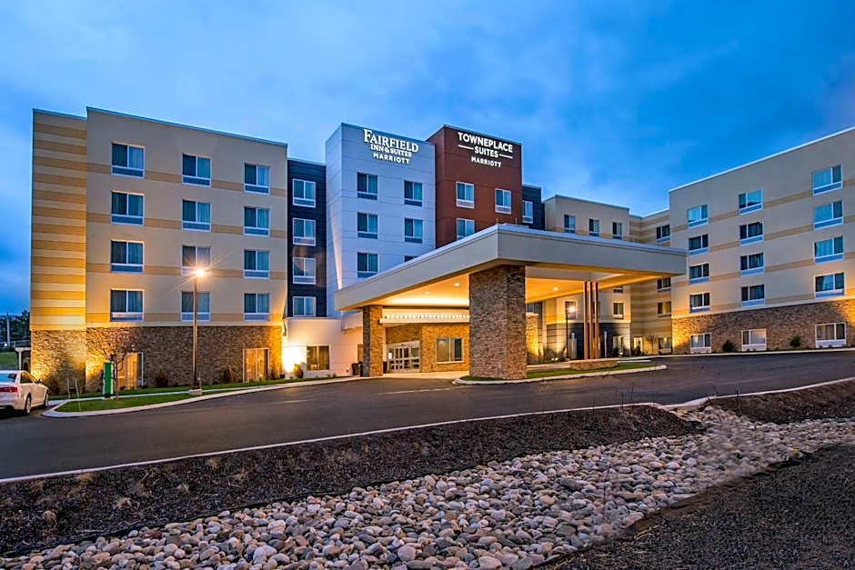 Photo 1 of 31 of Fairfield Inn & Suites by Marriott Altoona