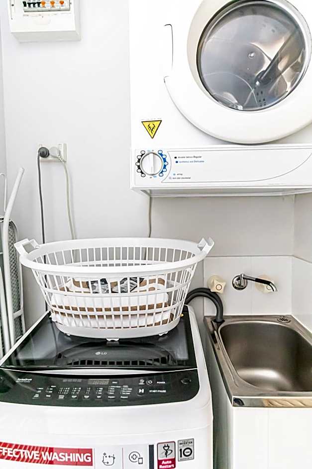 Beachfront Terraces with Onsite Reception & Check In