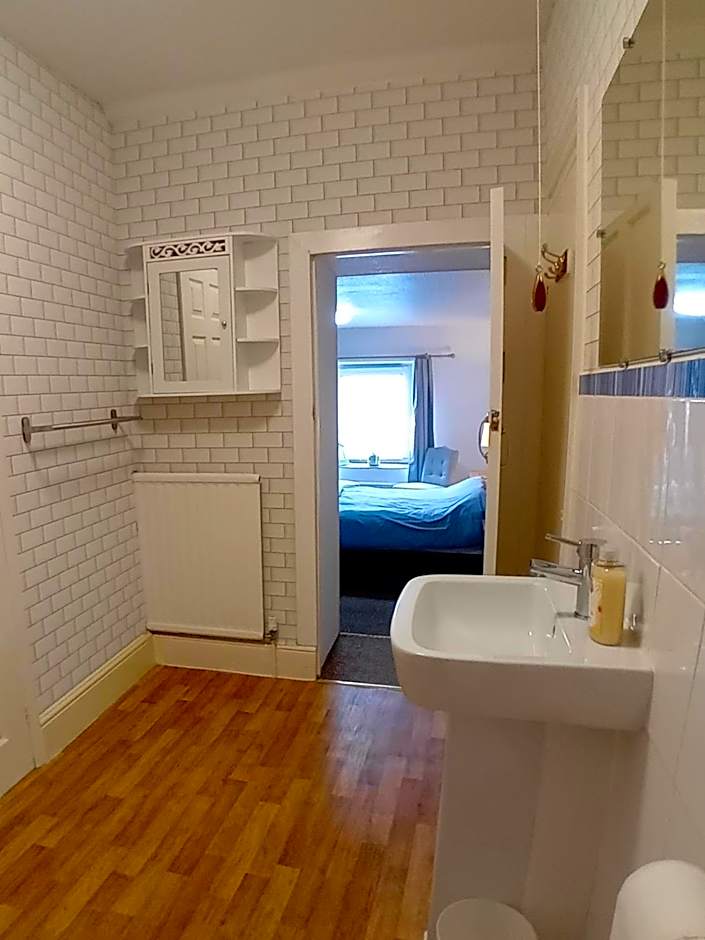 Globe Guesthouse