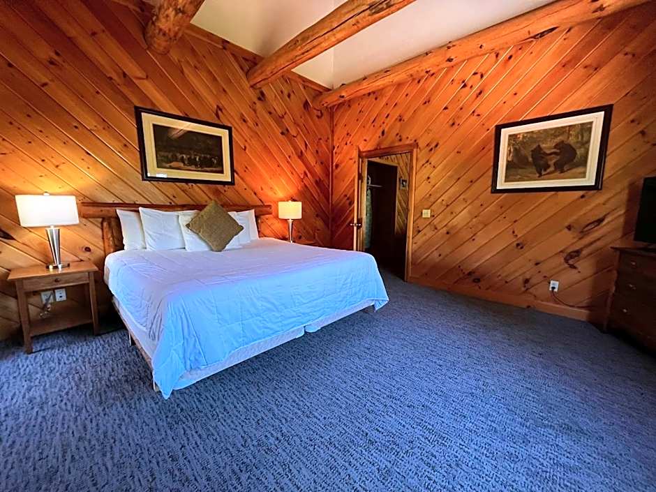 New England Inn &amp; Lodge