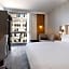 Courtyard by Marriott New York Manhattan/Soho
