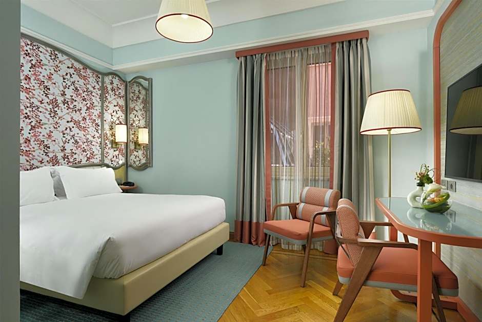 Grand Hotel Savoia Genova, Curio Collection by Hilton