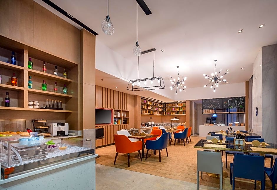 Echarm Hotel Chongqing Guanyinqiao Huangnibang Metro Station