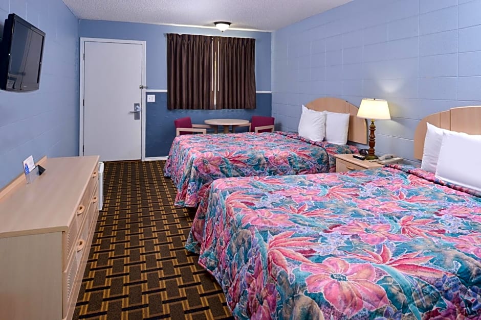 Americas Best Value Inn & Suites Branson - Near The Strip