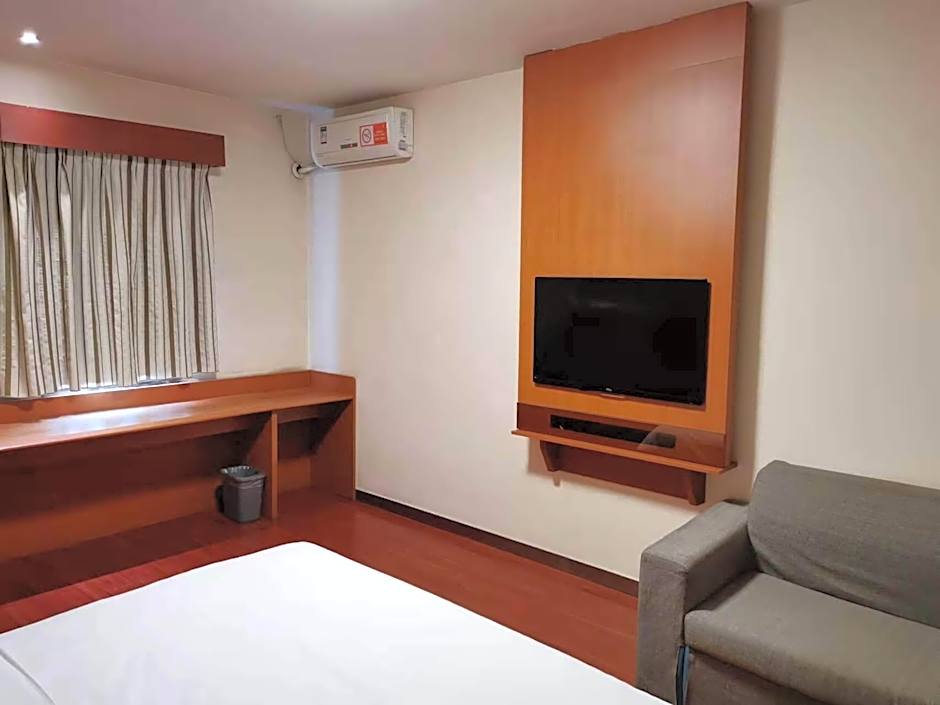 7 Days Premium Hotel Xian North Gate Anyuan Gate Subway Station Branch