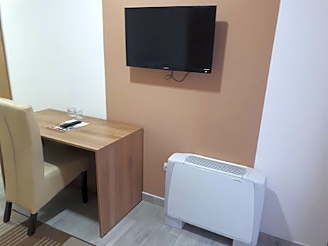 Comfort Single Room